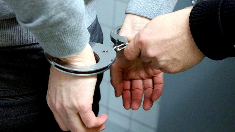 دستگیری 3 سارق و کشف خودروی مسروقه شهرستان البرز