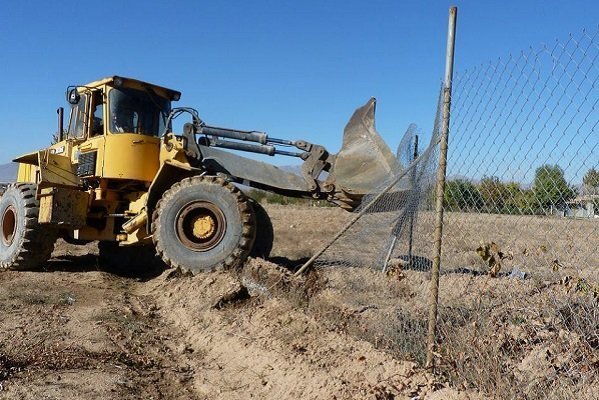 تصرف اراضی ملی را به ۱۵۰۴ گزارش دهید تصرف اراضی ملی را به ۱۵۰۴ گزارش دهید