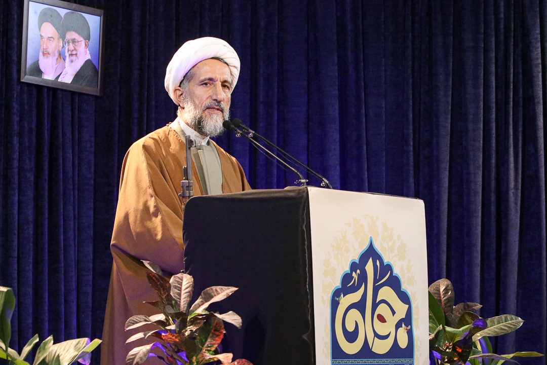 تولید، راهکار اصلی برون‌رفت از مشکلات اقتصادی کشور