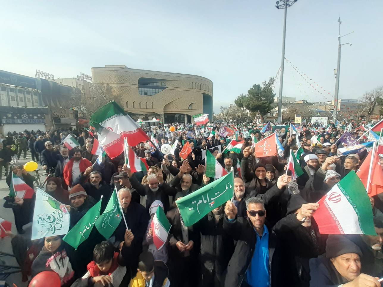 وحدت ملی ستون اقتدار انقلاب اسلامی است وحدت ملی ستون اقتدار انقلاب اسلامی است