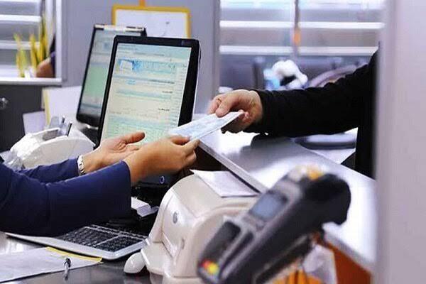 بنگاههای آسیب دیده از جنگ تسهیلات میگیرند بنگاههای آسیب دیده از جنگ تسهیلات میگیرند