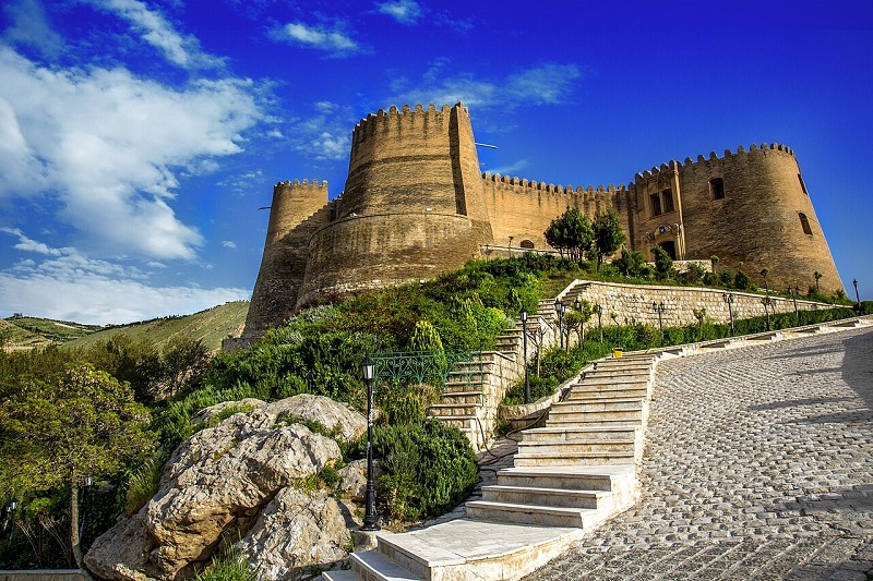 فلک‌الافلاک در آستانه تولدی دوباره/ بازآفرینی قلب تاریخی خرم‌آباد آغاز شد