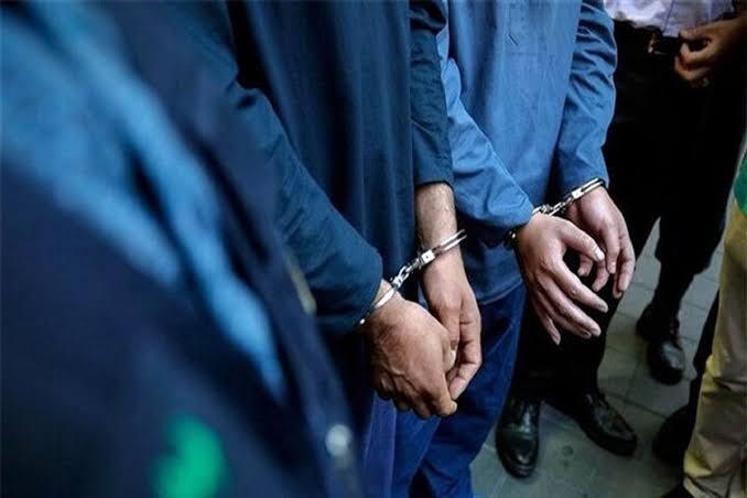 عملیات ضربتی پلیس رودبار جنوب/ سارقان طلاجات در مخفیگاهشان غافلگیر شدند