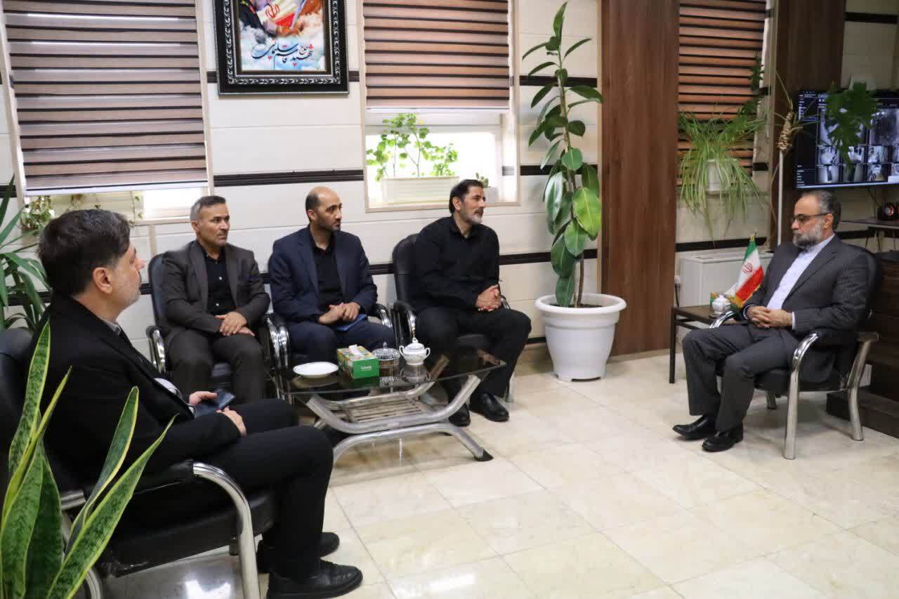 زوائد بصری در شهر اردبیل حذف شد زوائد بصری در شهر اردبیل حذف شد