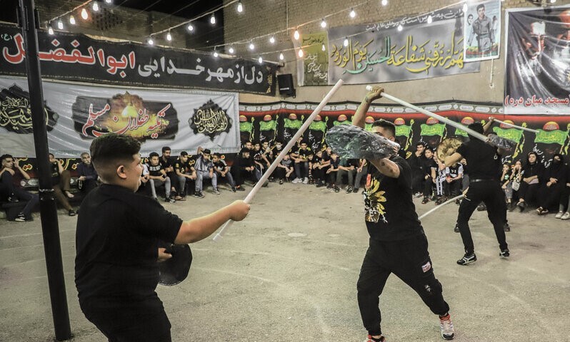 از چلاب زنی تا پژواک چکاچک شمشیرها از چلاب زنی تا پژواک چکاچک شمشیرها