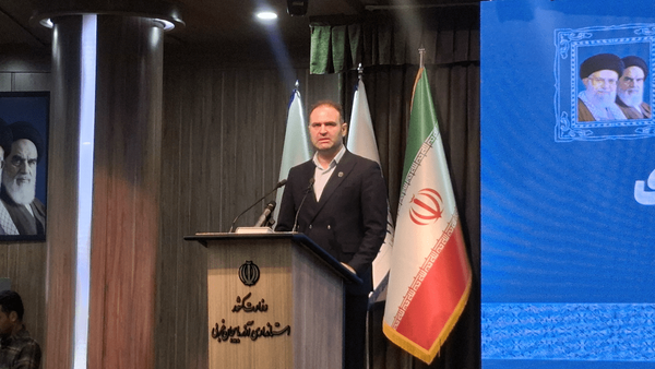 گلایه شهروندان از بی نظمی در ادارات