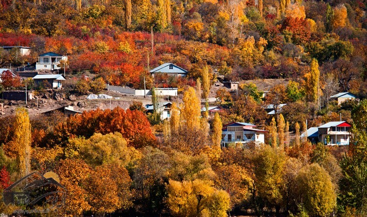 قزوین توقفگاه همیشگی مسافران میشود/ از بازارچه های دائمی الموت تا مرکز خلاق سفال در دل تاریخ قزوین توقفگاه همیشگی مسافران میشود/ از بازارچه های دائمی الموت تا مرکز خلاق سفال در دل تاریخ