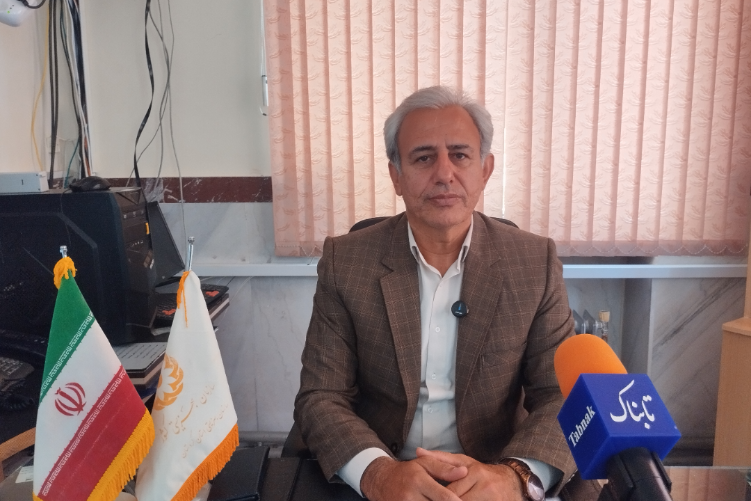لبخند تندرستی؛ پویشی برای کاهش دغدغههای درمانی مددجویان بهزیستی قروه لبخند تندرستی؛ پویشی برای کاهش دغدغههای درمانی مددجویان بهزیستی قروه
